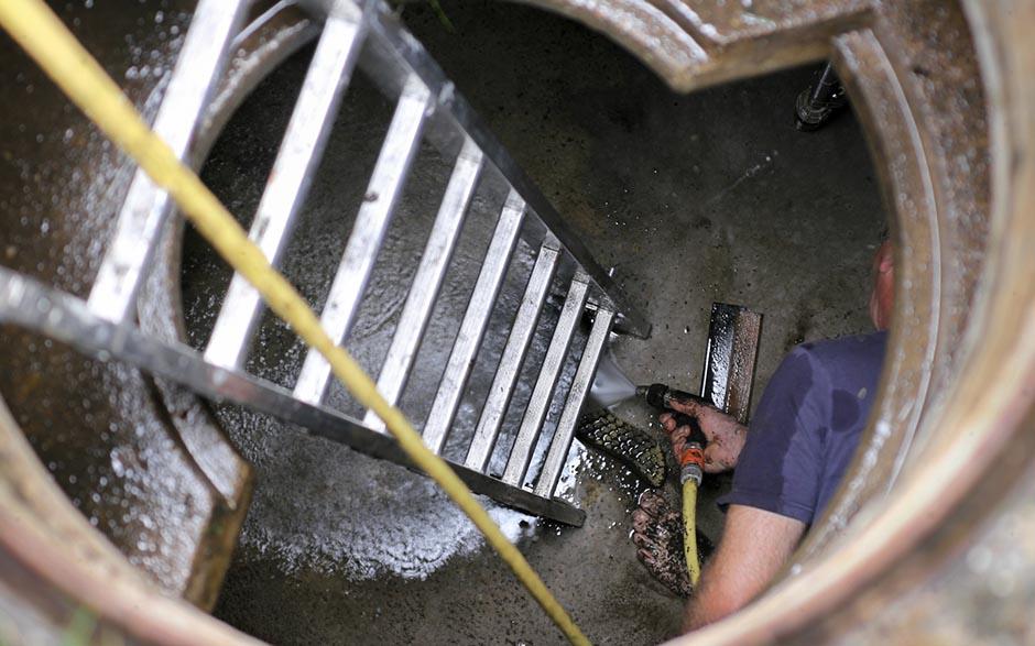 tarif plombier débouchage canalisation Menucourt